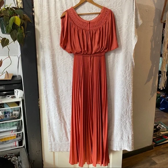 Vintage 70's Pleated Maxi Dress Off the Shoulder Sleeve Crochet Trim Satin - Picture 14 of 16